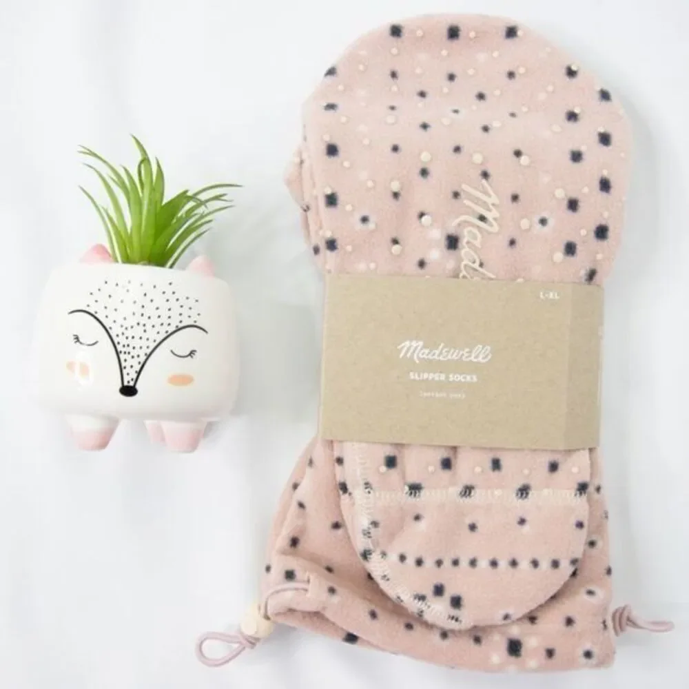 Madewell pink fleece Slipper Socks (L-XL)‎